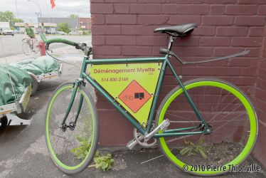 Vélo publicitaire de Déménagement Myette